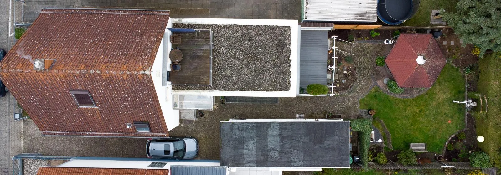 Panorama-Luftaufnahme des Wohnhauses in Darmstadt-Eberstadt